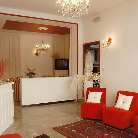 Rivamare Hotel